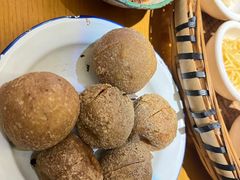 -包整·丝娃娃(一览甲秀楼风景店)