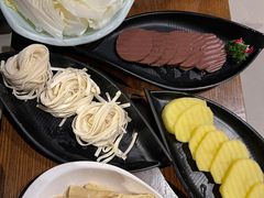 -快乐小羊·内蒙牛羊肉火锅(流花中心店)