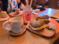 -Catch Bagel(芳草地店)