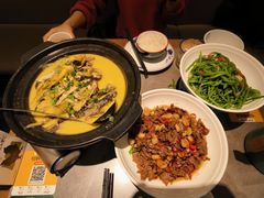 -山涧肴·湘味家肴(松岗满纷天地店)