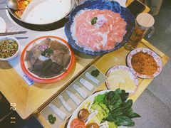 -宝龙城(杭州滨江店)