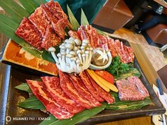 -炼火烤肉店