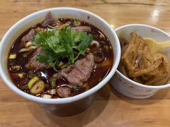 -汪记鲜鱼糊汤粉(沈阳路总店)