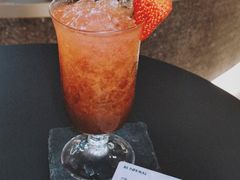 山楂树-BE NORMAL CAFE(霞溪路店)