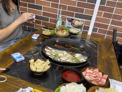 -乖嬢嬢重庆老火锅(南联店)
