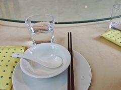 -莲餐厅·湖北菜·潜江小龙虾店(愚园路店)