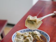 菜肉馄饨-古徽州馄饨店(宝安路店)