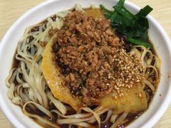 -洪记凉米线(新兴路店)