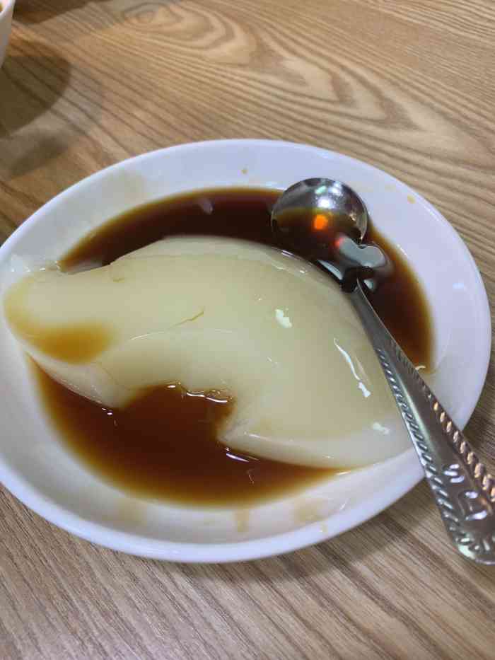 打分 全成都最爱 每次都专门来玉林吃 最好吃的凉糕!