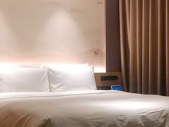 -成都九眼桥亚朵网易严选酒店