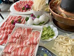 -羊家胡同·龙虾烧烤火锅(龙汇路店)