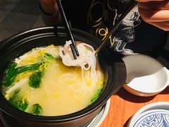 云南过桥米线-云海肴·汽锅鸡·云南菜(领展购物广场·中关村店)