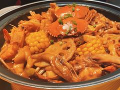 -多嘴超级肉蟹煲(中街恒隆故宫店)