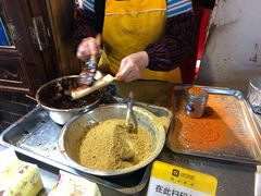 -玛马艾脆皮水磨年糕(湖北路87-89小区店)