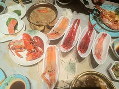 -雍容荟帝王蟹活龙虾展台自助(IFS黑金店)