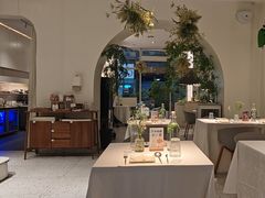 -春树下·树屋花房西餐厅(罍街AS1980店)