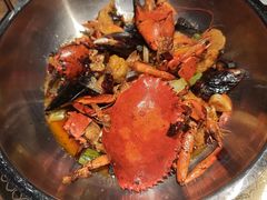 -七欣天香辣蟹火锅(上海银亿滨江店)