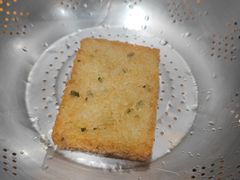 糍饭糕-弄堂咪道-饭香·面香·馄饨香(兴梅店)