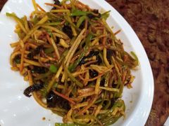 鱼香肉丝-天天初二·天津传统捞面·天津特色菜(凌奥总店)