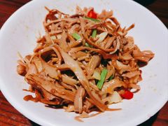 -老湘村·湖南土菜(天河维多利店)