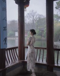 点击看大图 -租旗袍租礼服馆