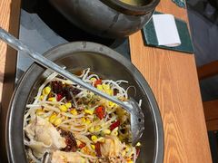 云南经典汽锅鸡-云海肴云南菜(正大广场店)