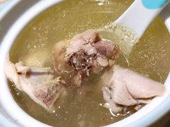 肥西老母鸡汤-老乡鸡(上海世纪大都会店)