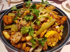 干锅牛蛙-渝蛙馆(新百店)
