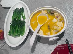 鸡汤咸肉炖老豆腐-请晋·乔家大院(建外大街店)