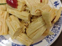 -兰州陈记牛肉面 ·烧烤· 铜锅涮肉(万达店)