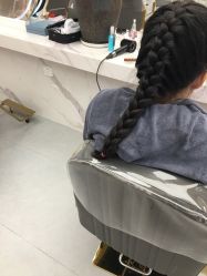 -DO A HAIRSTYLE