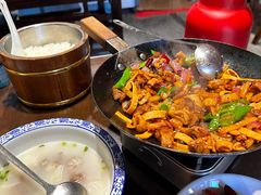 -富正毅三下锅(体育馆店)