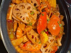 -多嘴超级肉蟹煲(中街恒隆故宫店)