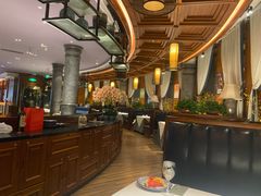 -八府香鸭·啫啫煲(华山路店)