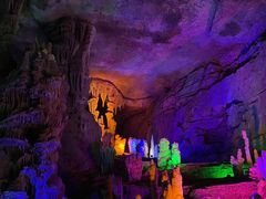 -泰安地下龙宫景区