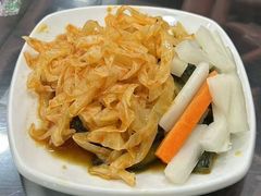 -牛一嘴·兰州牛肉面·大盘鸡(财富中心店)