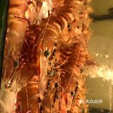 海鲜大世界，各种各样的新鲜海鲜有大闸蟹、象拔蚌、