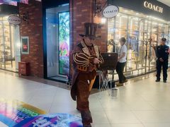 -燕莎奥特莱斯购物中心