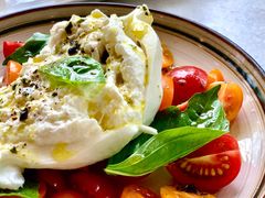 caprese-Fiume福弥意大利餐厅