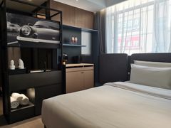 -舍居智能酒店(深圳宝安翻身地铁站店)