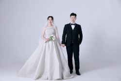 点击看大图 -巴黎春天婚纱摄影(临安店)