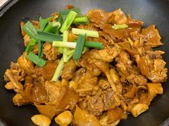 牛腩煲-大嫂镬仔·焖鸡煲·啫啫煲(逢源路店)