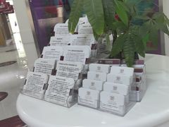 -雅悦齿科(顾村公园店)