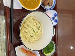 -百年老字号·观振兴蟹黄面·三虾面·苏式面(观前街富仁坊巷店)