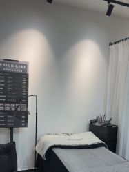 -Pink You美甲洗眉纹绣定制中心