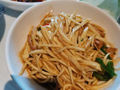 茭白炒肉丝-金锅小厨(乐活街店)