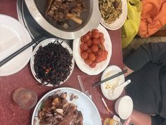 -聚首堂·特色小吃·肘子(什刹海德胜门店)