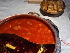 番茄鸳鸯锅-三只耳火锅(宽窄巷子店)