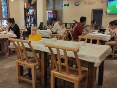 大堂-霄汉牛三鲜湖北砂锅菜(万松园2店)