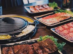 -青瓦炭韩潮烤肉(花园道店)